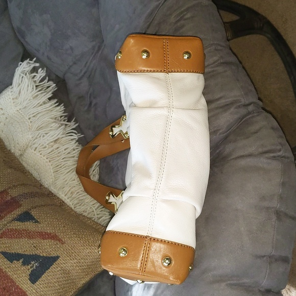 Micheal Kors bag - Picture 6 of 6